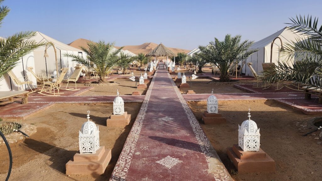 Merzouga - installation desert